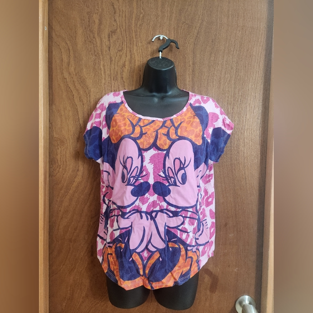 DISNEY MINNIE MOUSE ANIMAL PRINT TOP-COLOR: FUCSIA-SIZE LARGE